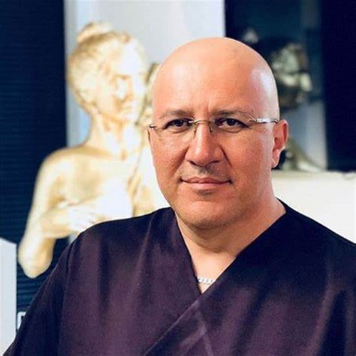 الدكتور كيانوش ناهيد - أفضل جراح أنف في مشهد